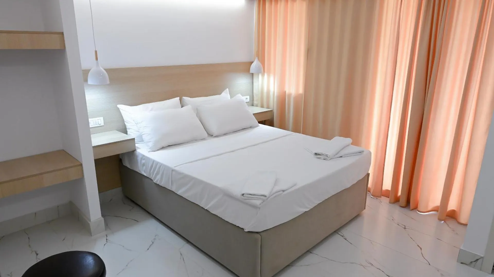 Kriti - Shengjin Hotell 3*,